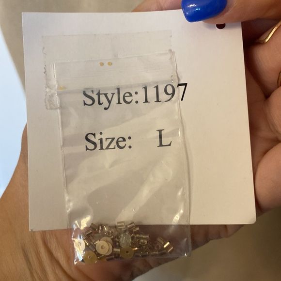 NWT- Joseph A. clothing beaded tan sleeveless shirt-Size Large - Picture 5 of 8